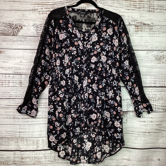 TORRID SIZE 00 10 L BLACK FLORAL TOP LACE SPRING BLOUSE SUMMER HIGH LOW GUC - Picture 13 of 16